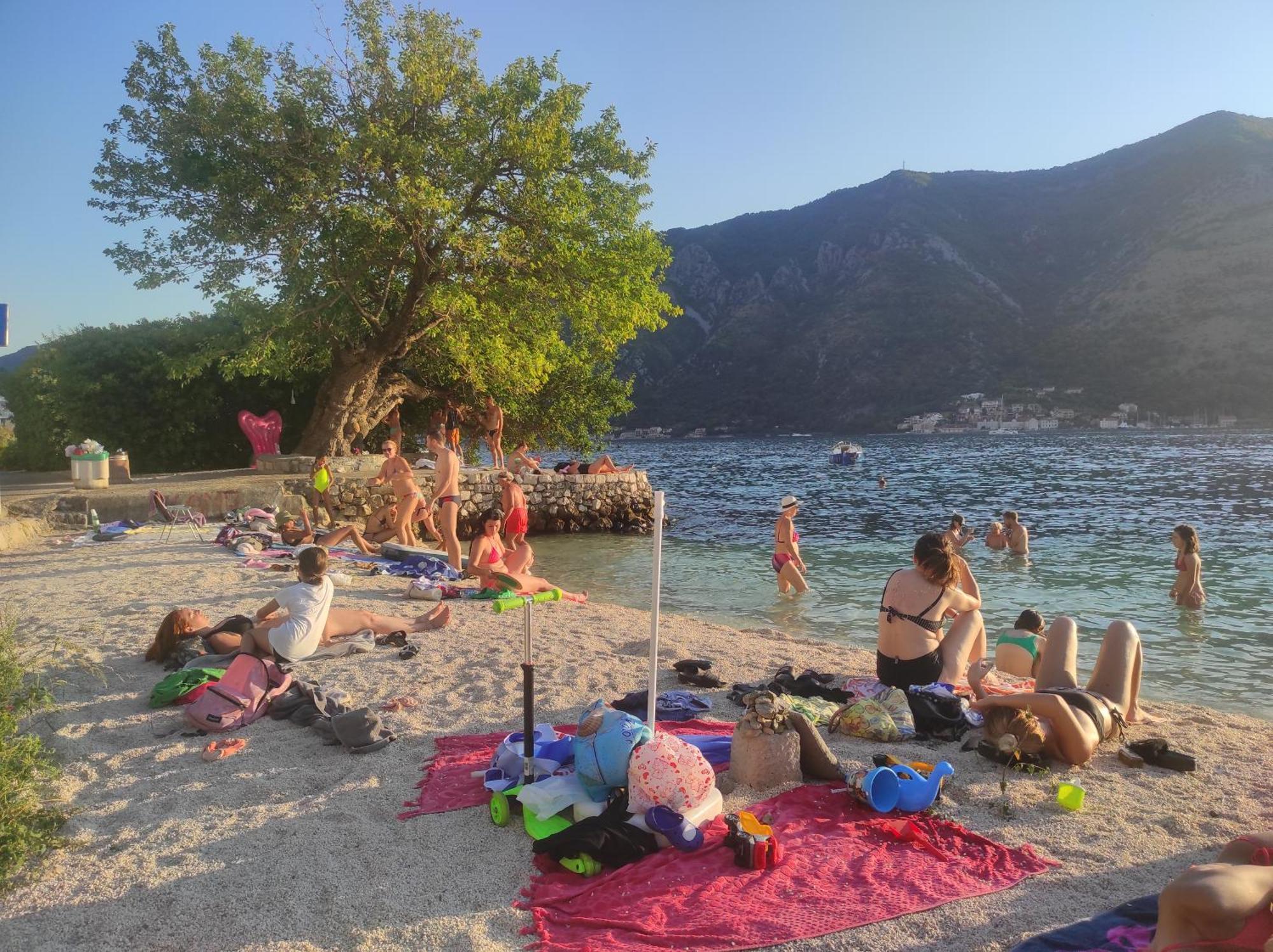 Cozy Nest, 350M To Beach, Free Parking, Wi-Fi Kotor Exterior photo